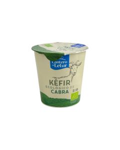 Kefīrs kazas piena